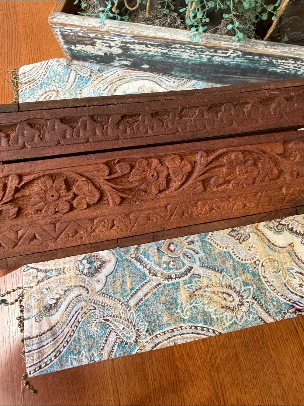 Carved Wood Jewelry Box Floral Inlay Large Keepsake Chest Vintage